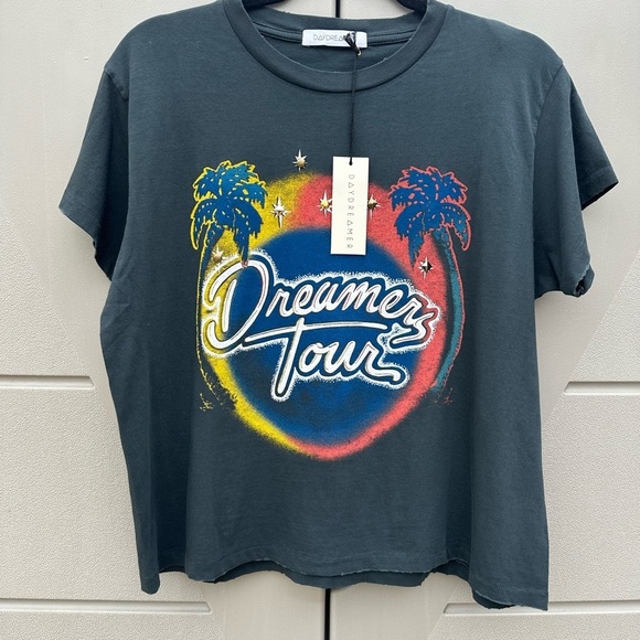 Daydreamer Dreamers Tour studded girlfriend tee si - Picture 9 of 14